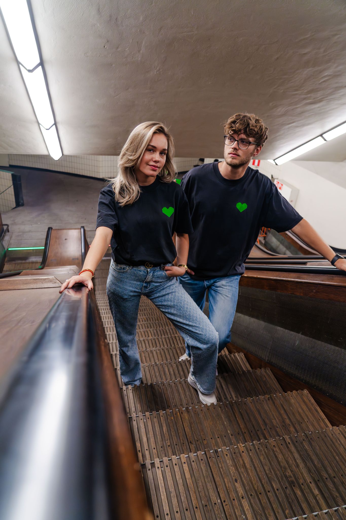 TRØBL Oversized T-shirt – You Never Walk Alone | Rotterdam Streetwear