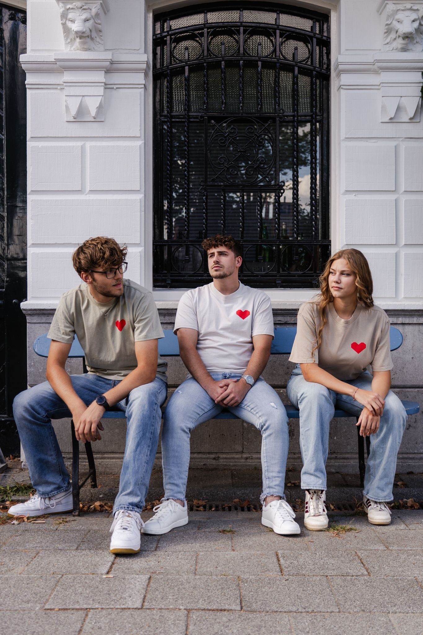 TRØBL Oversized T-shirt – In Touch | Streetwear| Michelangelo-Inspired